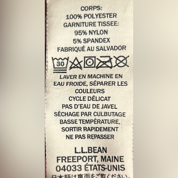 L.L. Bean Men’s XL Burgundy Fleece Quarter-Zip Pullover - Picture 9 of 9